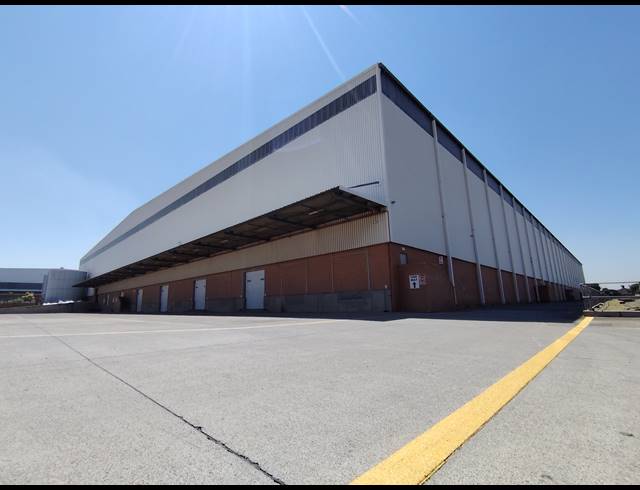 21,491M² WAREHOUSE TO LET IN GOSFORTH PARK